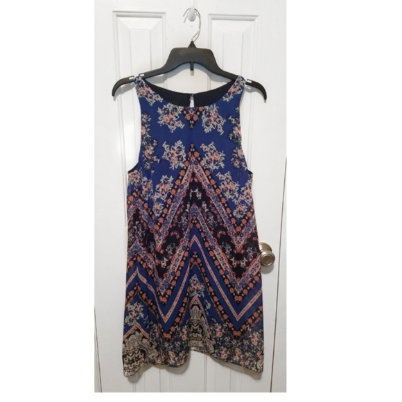 by & by Dresses & Skirts - By & By floral sleeveless dress Juniors XL EUC
